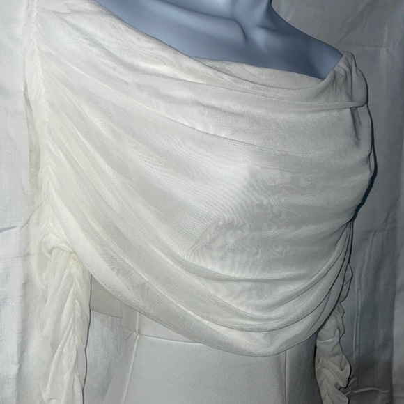 Off the shoulder jumpsuit - Picture 2 of 8